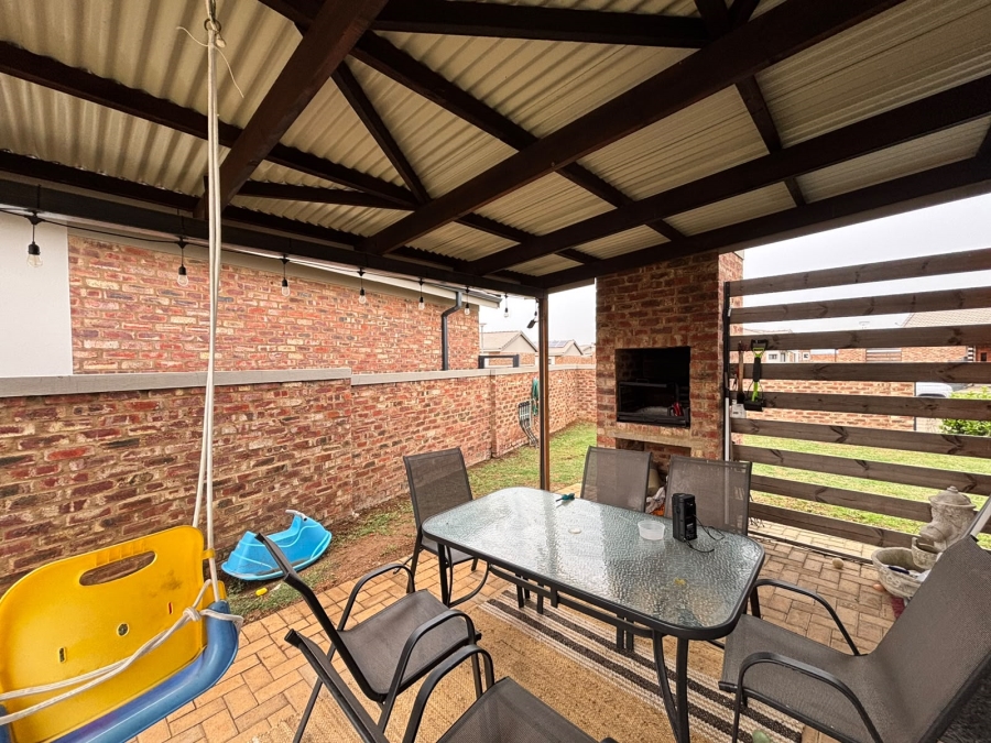 3 Bedroom Property for Sale in Baillie Park North West